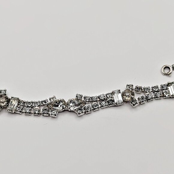 Kramer of New York Rhinestone Bracelet - Vintage 7 Inch Rhinestone Bracelet - Picture 3 of 5